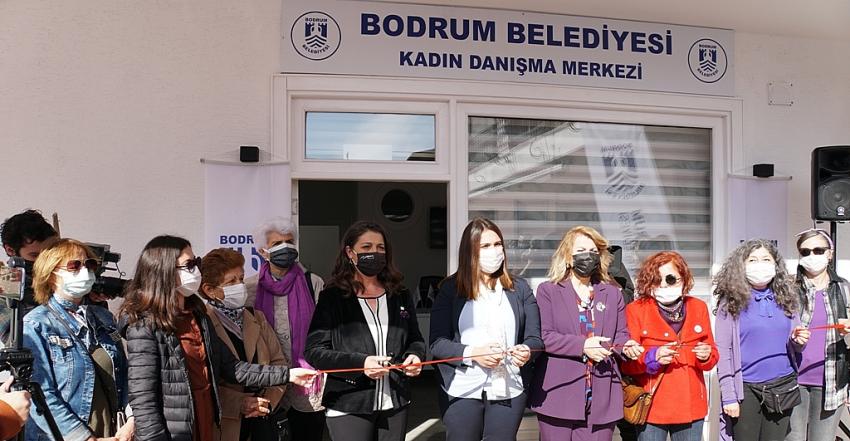  8 MART BİR DİZİ ETKİNLİKLE ANILDI