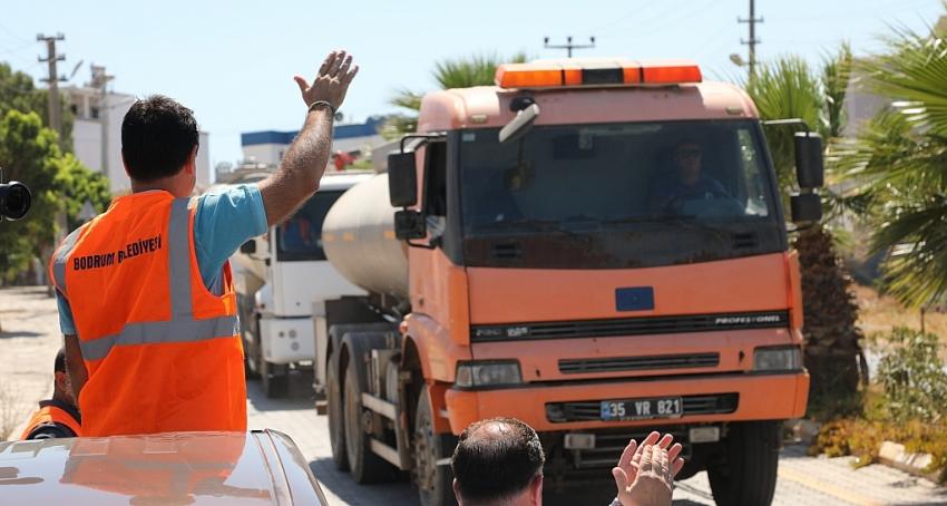 YANGIN KAHRAMANLARINI UĞURLANDI