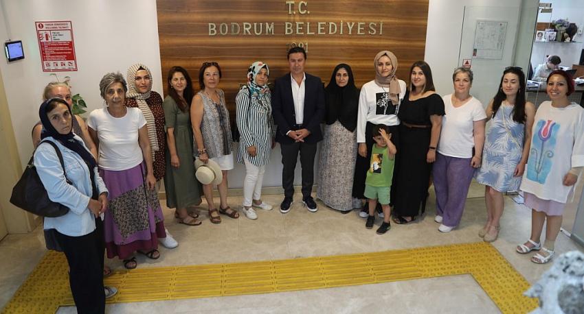 ARAS KADIN SÖZCÜLER İLE BULUŞTU
