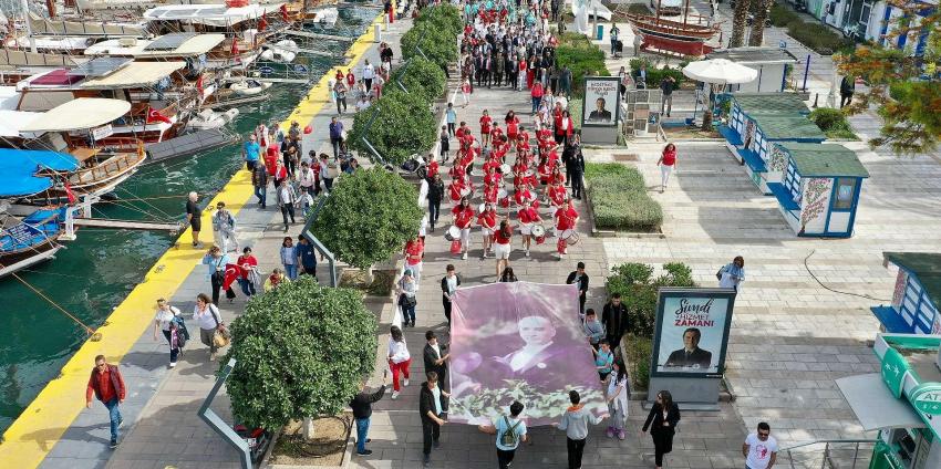BODRUM’DA 23 NİSAN COŞKUSU