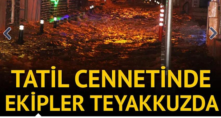 Bodrum'da caddeler sokaklar göle döndü