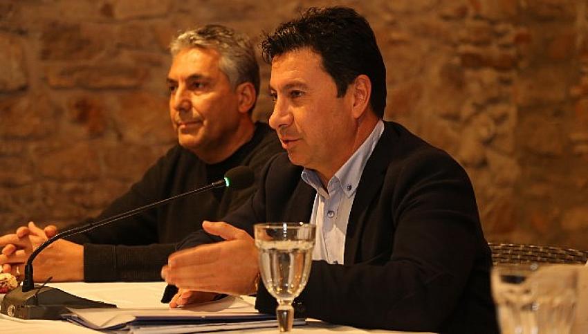 Başkan Ahmet Aras, Bodrum Çarşı esnafıyla bir araya geldi