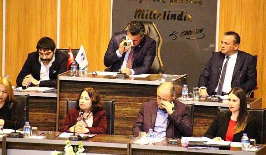 Kocadon. ağlayarak veda etti!