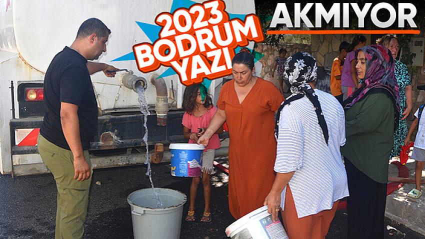 Bodrum susuz kaldı: Muhtar tankerle su dağıtıyor