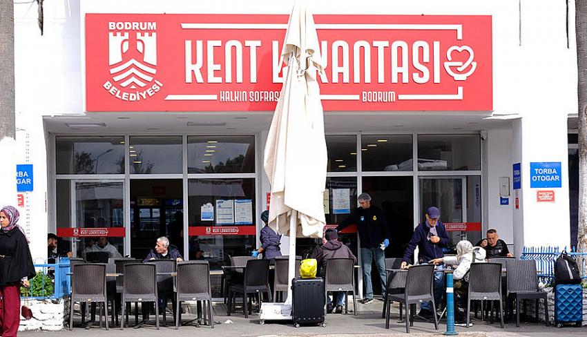 Kent Lokantası Bir Yıldır Hizmet Veriyor