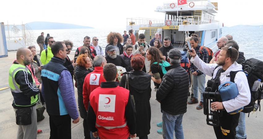 YUNANİSTAN’DAN BODRUM’A DAYANIŞMA ZİNCİRİ