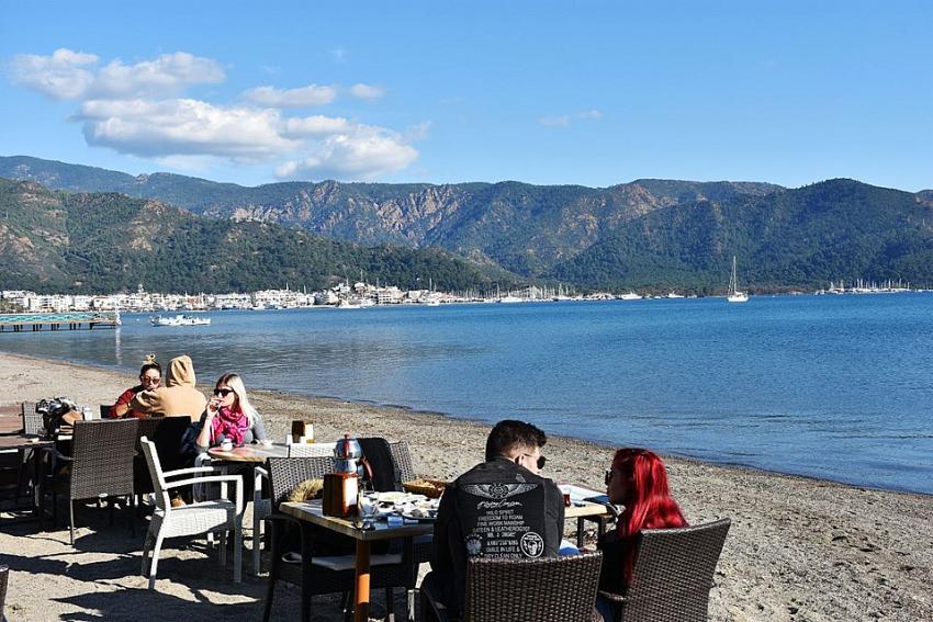 Muğla aralık sonunda deniz keyfi