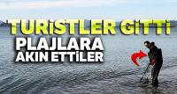 Turistler gitti, takıları definecilere kald