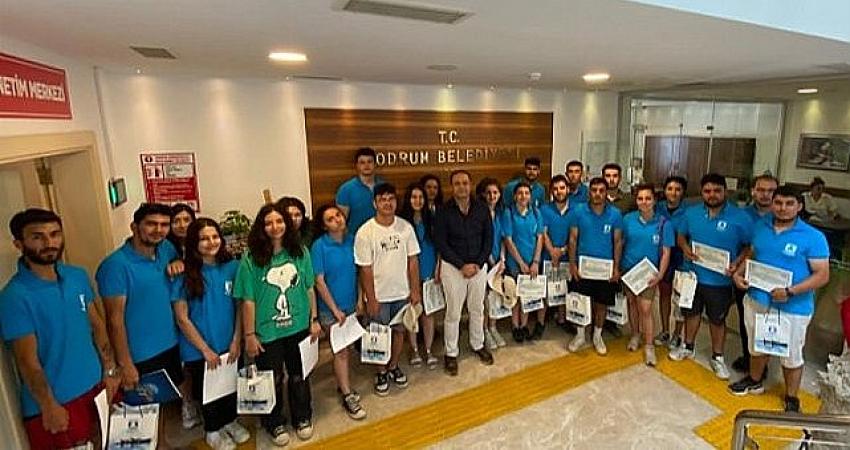 TARIM KAMPI ÖĞRENCİLERİNDEN BAŞKAN ARAS’A ZİYARET